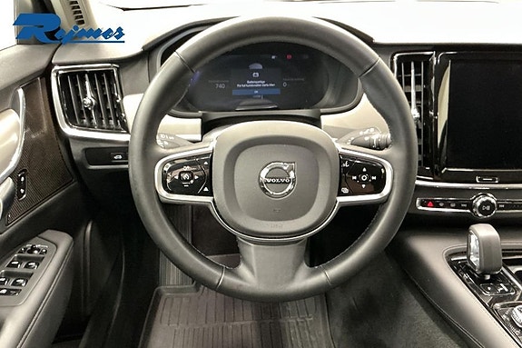 Volvo V90 9 of 18