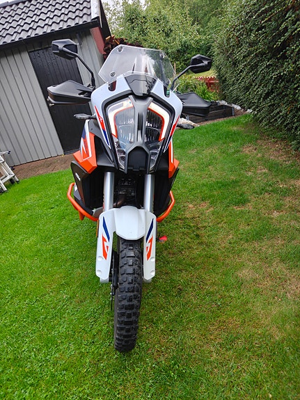KTM 1290 Super Adventure R 3 of 5