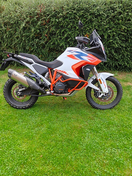 KTM 1290 Super Adventure R 2 of 5