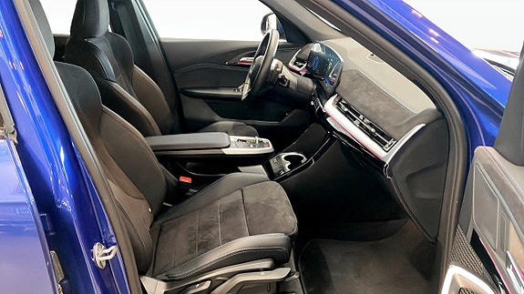BMW X1 3 of 9