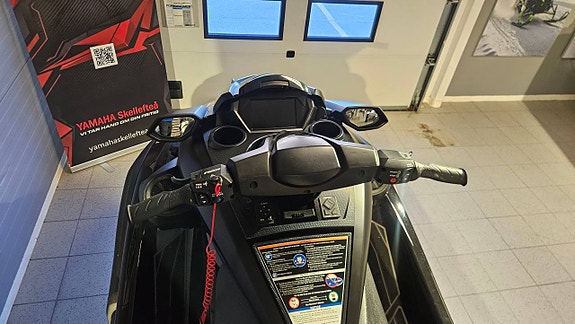 Yamaha FX SVHO 3 of 5