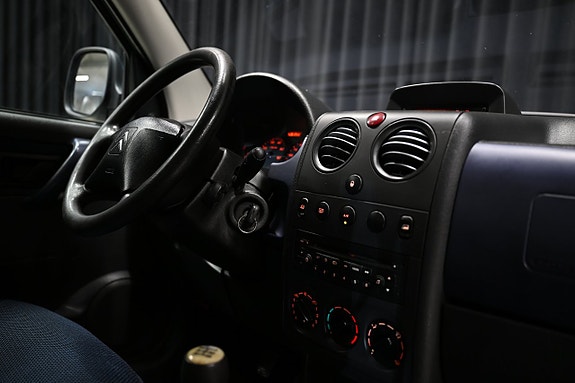Citroen Berlingo 20 of 25