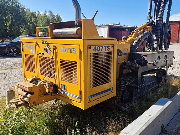 Nemek 407TS Borrvagn 3 of 7