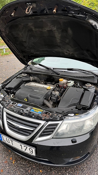 Saab 9-3 6 of 8