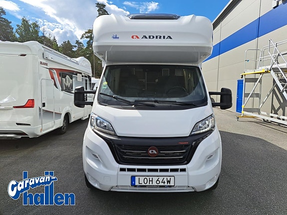 Adria Coral XL 670 SL (Alde/AC/Airtop/Cykelställ mm) 3 of 27