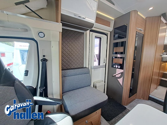 Adria Coral XL 670 SL (Alde/AC/Airtop/Cykelställ mm) 16 of 27