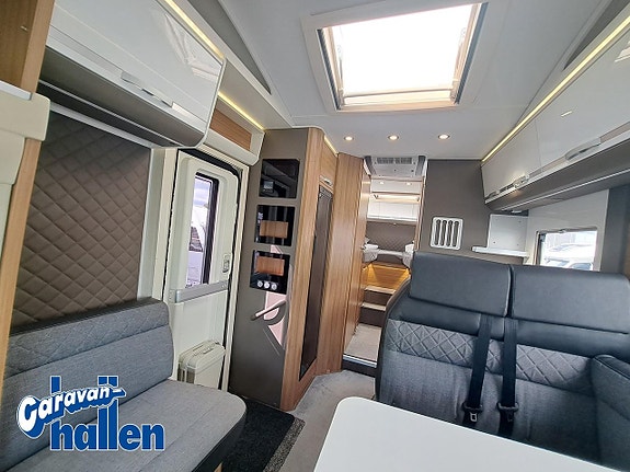 Adria Coral XL 670 SL (Alde/AC/Airtop/Cykelställ mm) 15 of 27