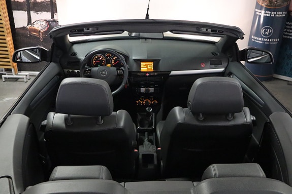 Opel Astra 9 of 18