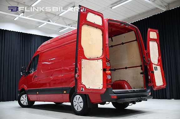 Volkswagen Crafter 6 of 28