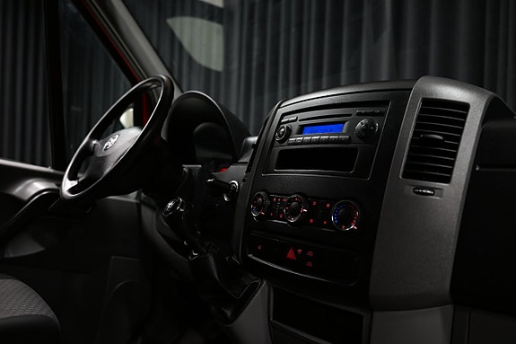 Volkswagen Crafter 26 of 28