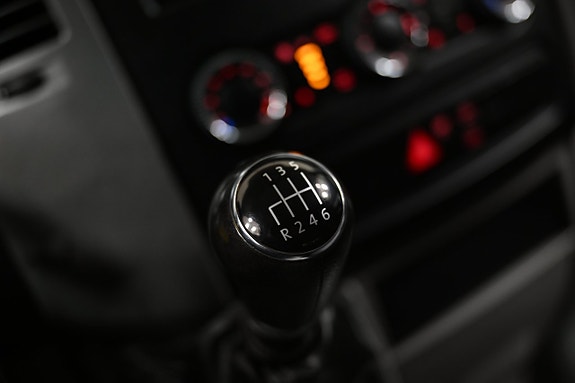 Volkswagen Crafter 22 of 28