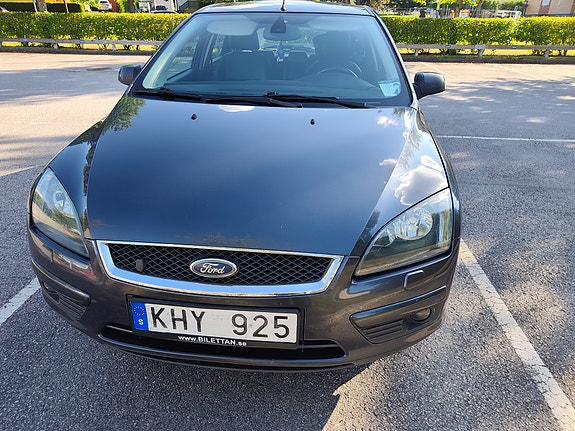 Ford Focus 5 of 5