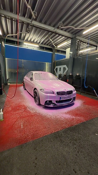BMW 520d 5 of 10