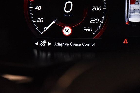 Volvo XC60 18 of 26
