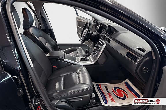 Volvo XC70 8 of 9
