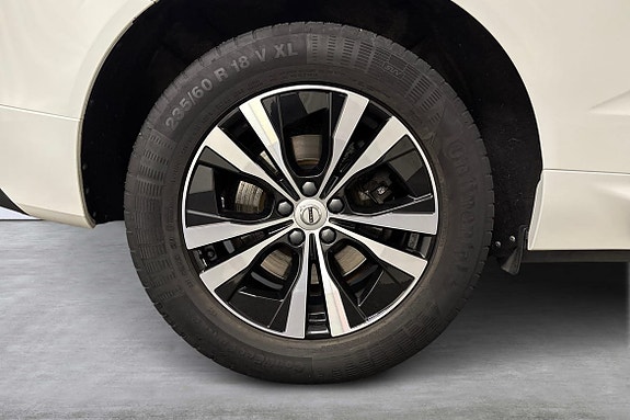 Volvo XC60 14 of 22