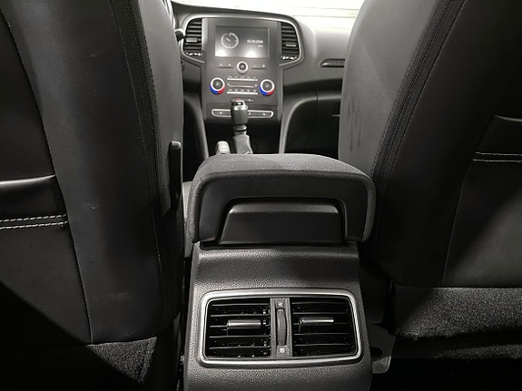 Renault Megane 21 of 23