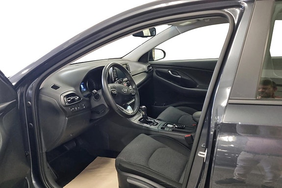 Hyundai i30 9 of 16