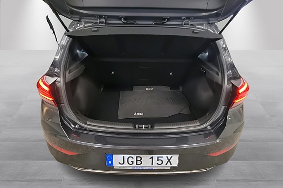 Hyundai i30 15 of 16