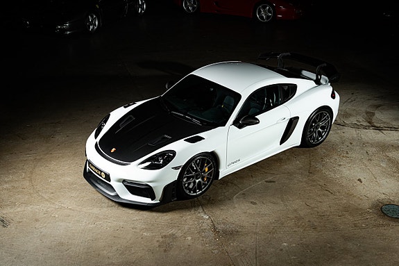 Porsche 718 Cayman GT4 RS 4 of 30