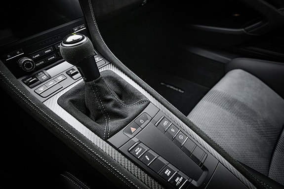 Porsche 718 Cayman GT4 RS 23 of 30