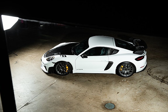 Porsche 718 Cayman GT4 RS 3 of 30