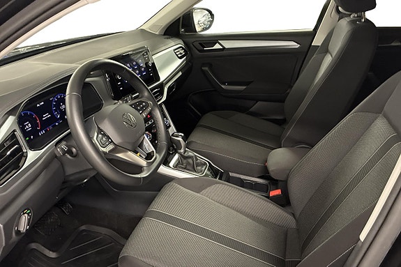 Volkswagen T-Roc 13 of 21