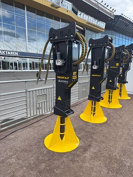 Rewolt Hydraulhammare för maskiner 1-50ton finns på lager! 8 of 8