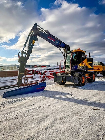 Rewolt Hydraulhammare för maskiner 1-50ton finns på lager! 6 of 8