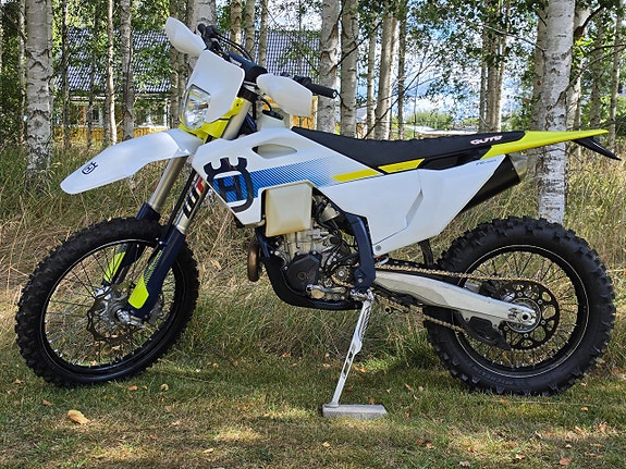 Husqvarna FE 450 2024 Perfekt Skick 2 of 9