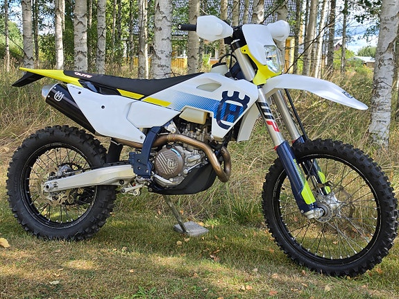 Husqvarna FE 450 2024 Perfekt Skick 3 of 9