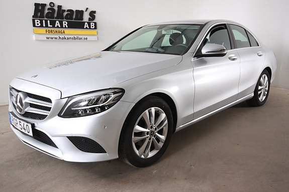 Mercedes-Benz C180