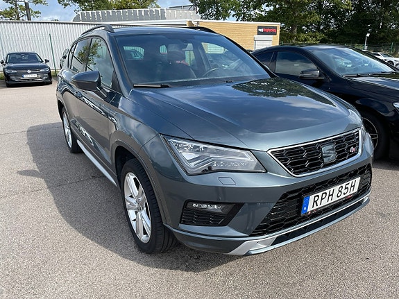 Seat Ateca 2 of 5