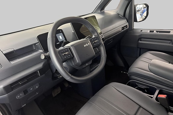 Kia PV5 8 of 15