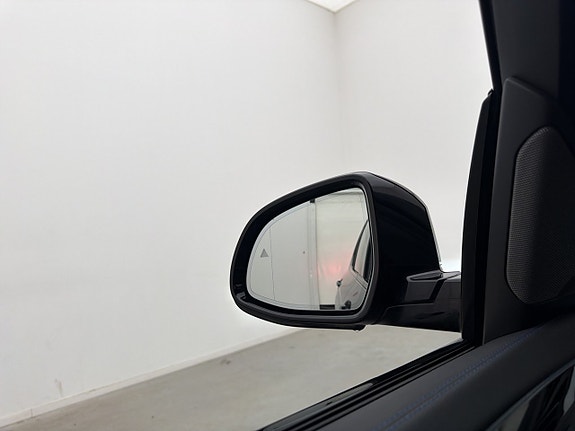 BMW iX3 28 of 30