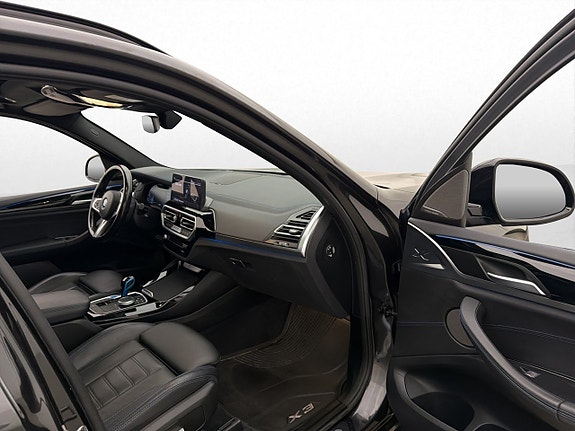 BMW iX3 24 of 30