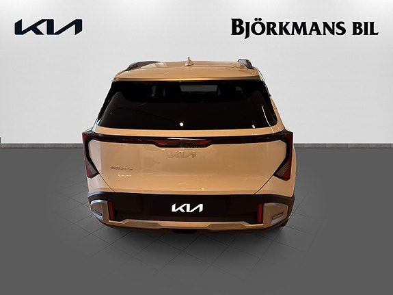 Kia Seltos 5 of 14