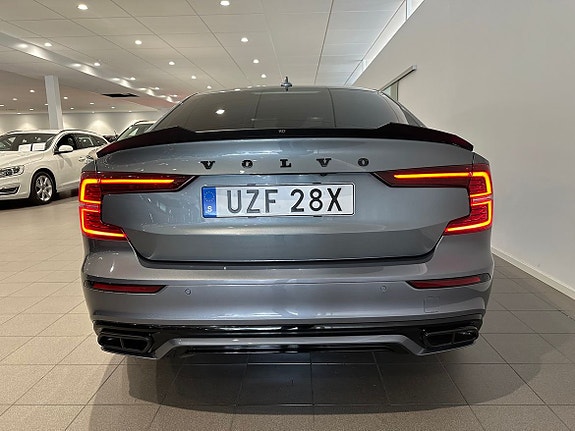 Volvo S60 7 of 15