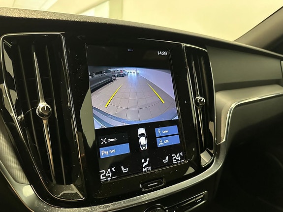 Volvo S60 12 of 15