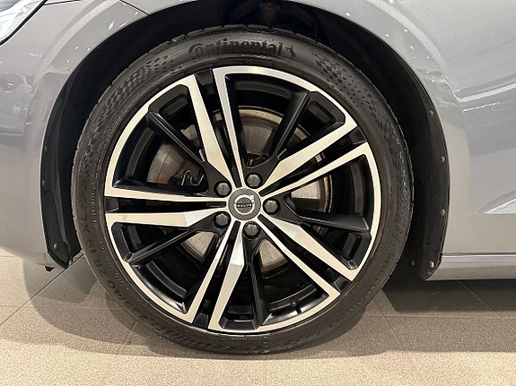 Volvo S60 3 of 15