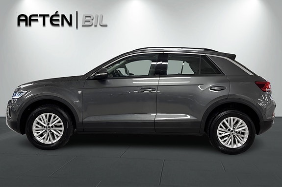 Volkswagen T-Roc 10 of 21