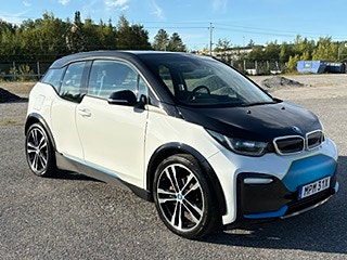 BMW i3s 7 of 16