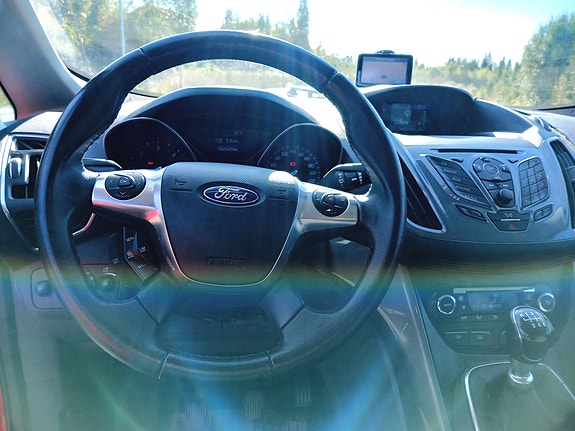 Ford C-Max 6 of 13