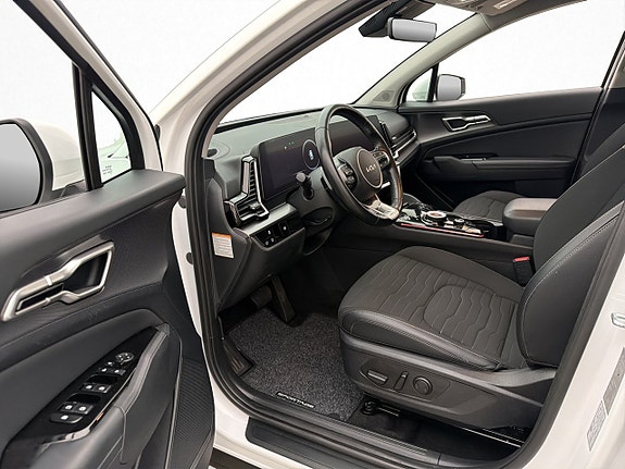 Kia Sportage 10 of 30