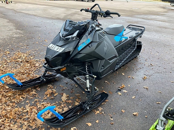 Arctic Cat M600 Catalyst Alpha One -24 146" (ca 100 mil) 2 of 7
