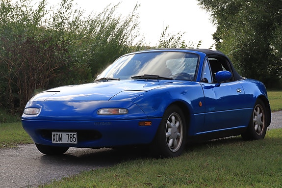 Mazda MX-5 6 of 8