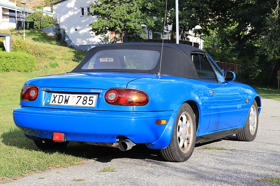 Mazda MX-5 5 of 8