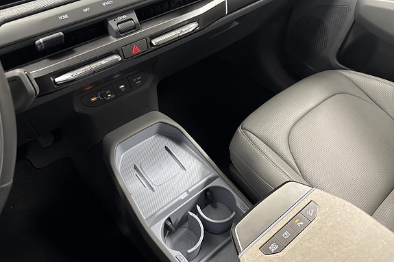 Kia EV3 13 of 20