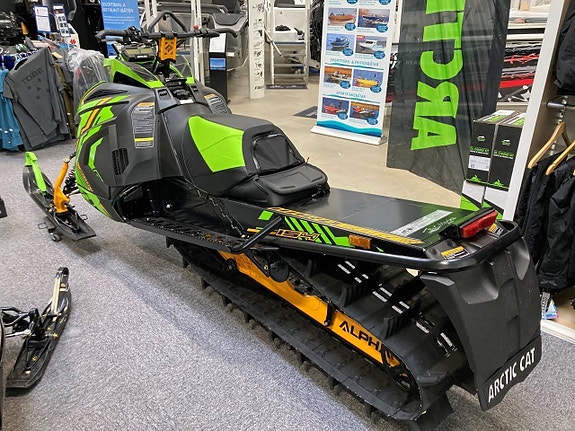 Arctic Cat M8000 Hardcore Alpha 154"  momsad (ÖHLINARE!) 5 of 6