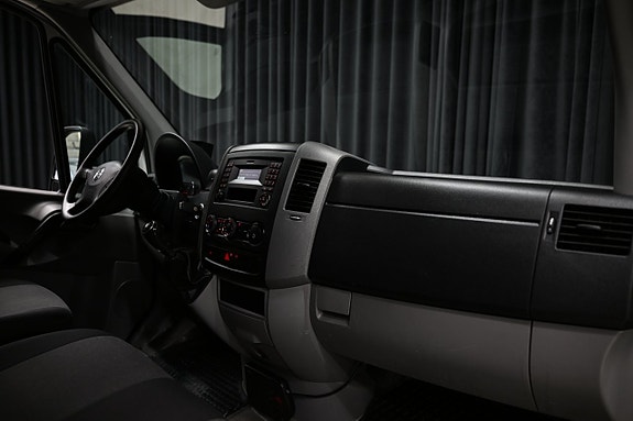 Volkswagen Crafter 23 of 24